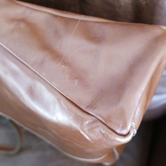 Patricia Nash Poppy Smooth Leather Shoulder Bag - Picture 12 of 15